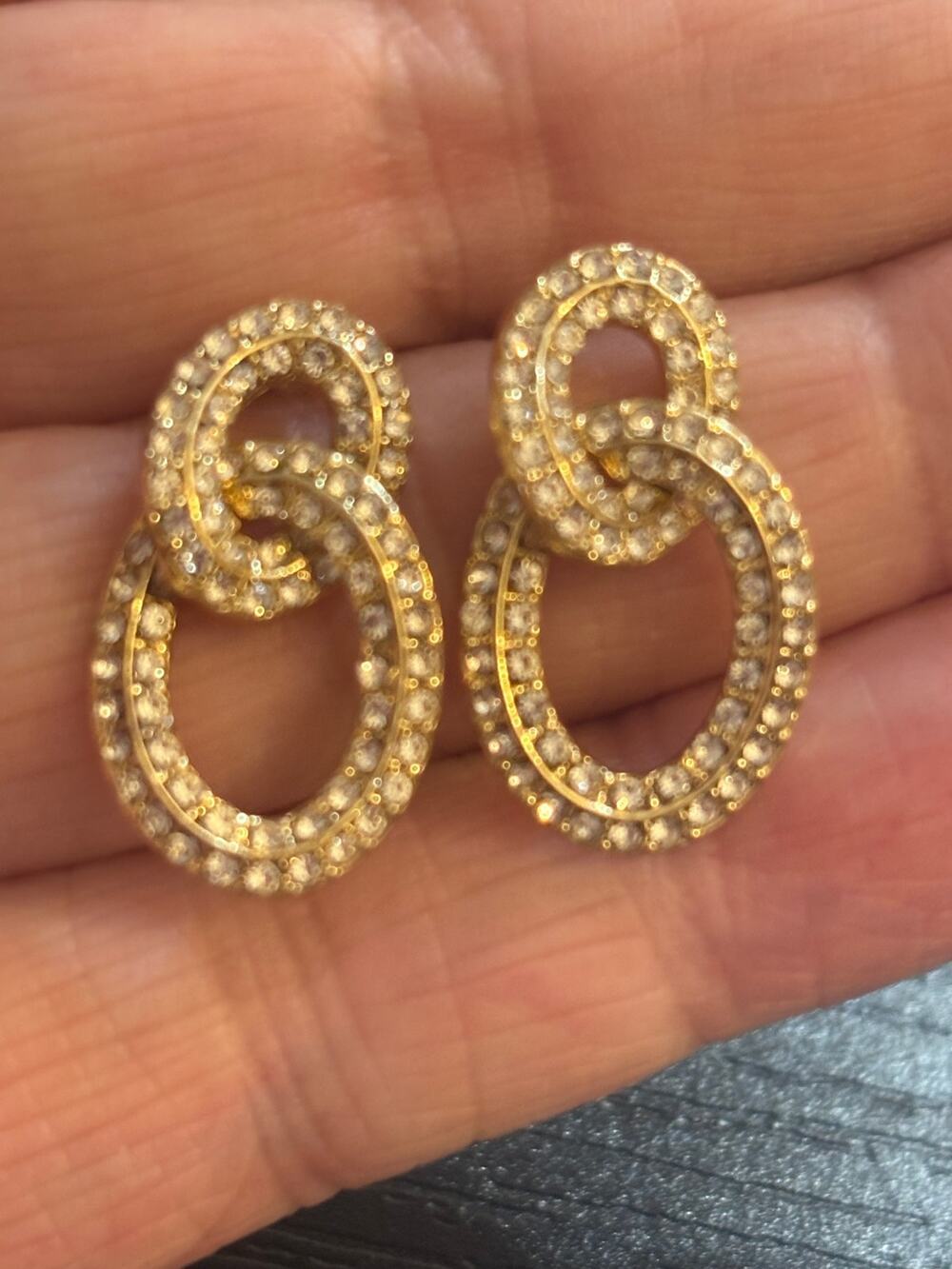 NWT Earrings Made With Swarovski Crystal Gold Tone Dangle